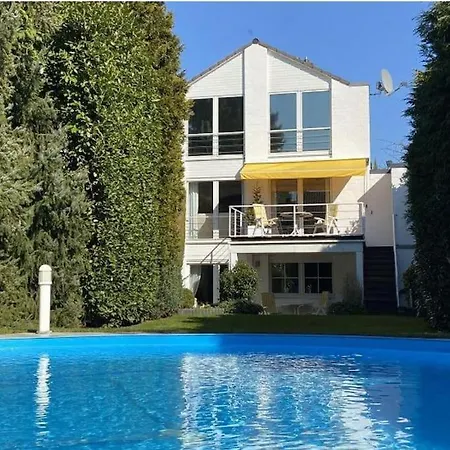Apartment Kernsan. Souterrain-wohnung 60qm Mit Pool Blick *